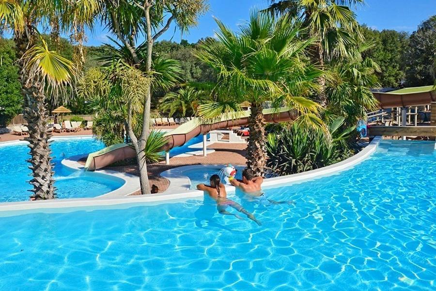 U Farniente Hotel Бонифачо Екстериор снимка